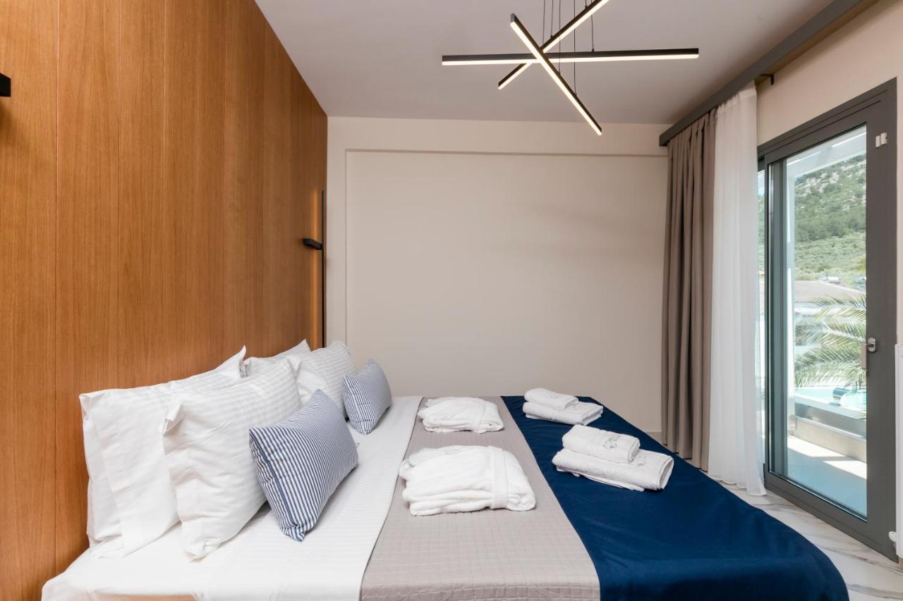 Pachis Escape Suites מראה חיצוני תמונה