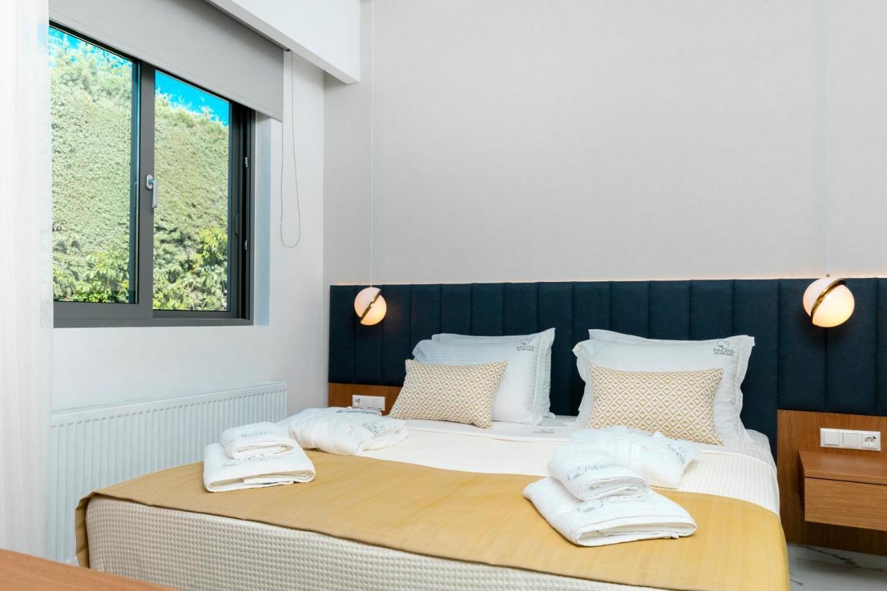 Pachis Escape Suites מראה חיצוני תמונה