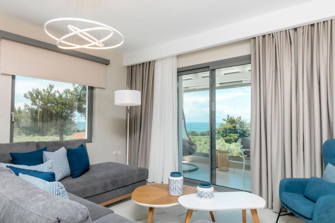 Pachis Escape Suites מראה חיצוני תמונה
